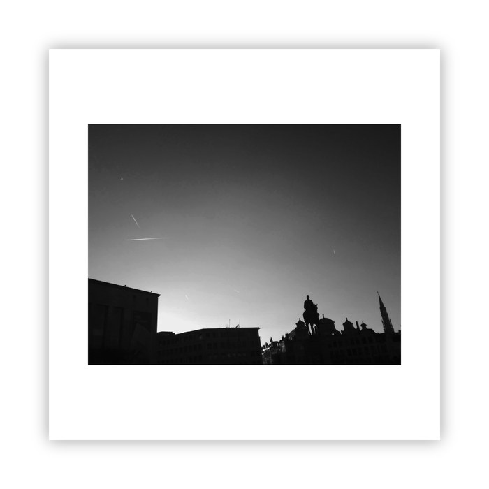 awalkaday 91-2022, black-and-white photograph, three lights in the night sky